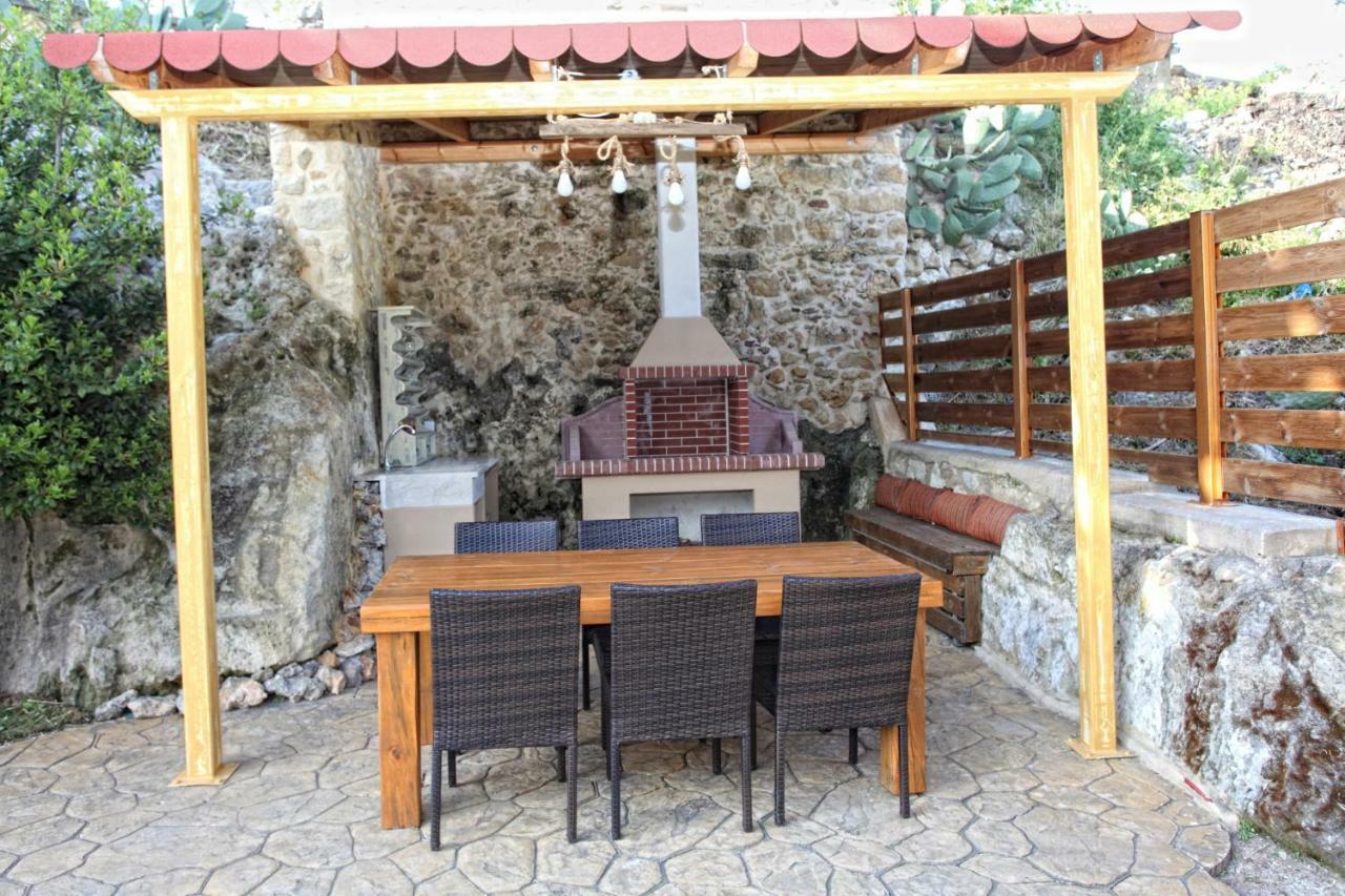 Villa Irini'S Home, Chromonastiri Khromonastirion ภายนอก รูปภาพ
